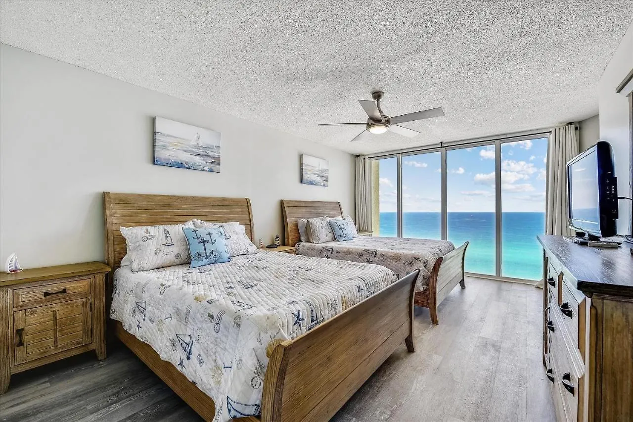 Lägenhet Long Beach Tower 3, #1303 - Completely Renovated 2 Bedroom Sleeps 8, Condo Panama City Beach USA